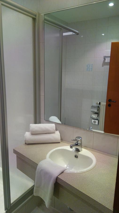 Hotel Loewensteiner Hof Haus Am Neuplatz Вертгейм Экстерьер фото